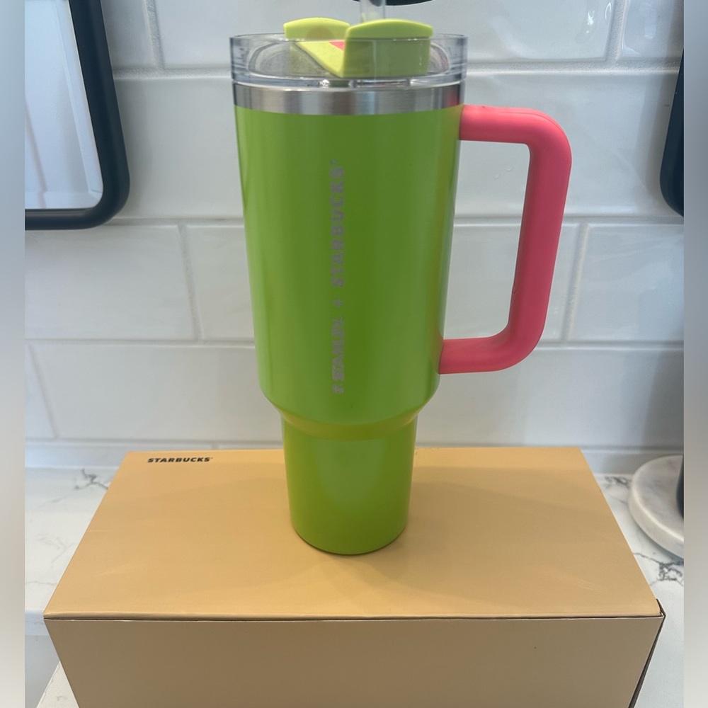 ☕️Stanley☕️Starbucks 40oz pink/green NWT from Asia Music Festival